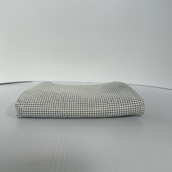 Elegant White Mesh Clutch - Picture 6 of 8